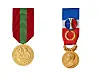 The médaille de la famille (left) and médaille d’honneur du travail