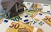 Close-up,Of,A,House,Model,On,Euro,Bank,Note